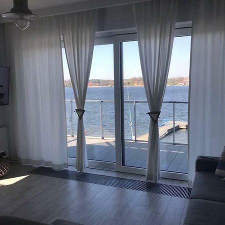 Apartament Z Widokiem Na Jezioro Leilighet Rydzewo Eksteriør bilde