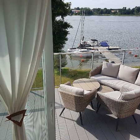 Apartament Z Widokiem Na Jezioro Leilighet Rydzewo Eksteriør bilde