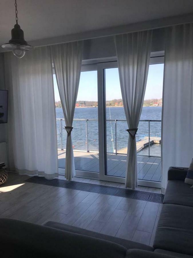 Apartament Z Widokiem Na Jezioro Leilighet Rydzewo Eksteriør bilde